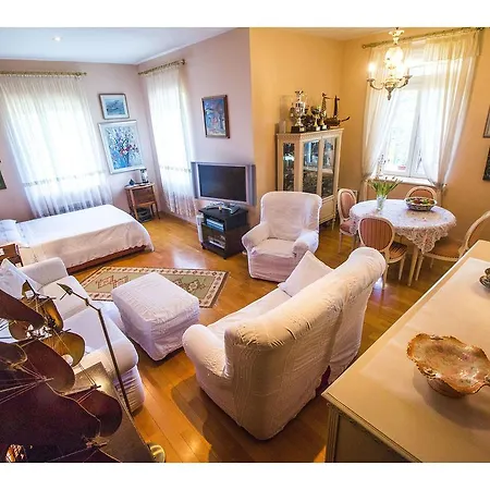 Smodlaka Apartamento